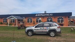 Camioneta de rumbo en el Zapparrancho